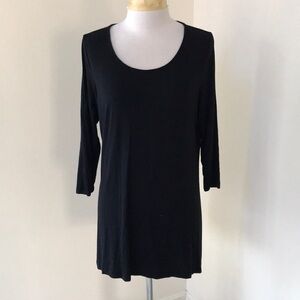 Soma live lounge wear large black soft top with cold shoulder sleeves.
